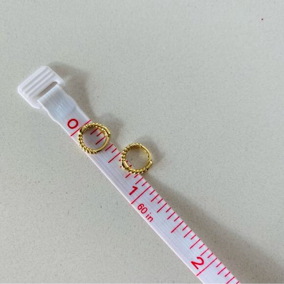 NEW NORDSTROM REVOLVE 18kt Gold Vermeil Twisted Tiny Mini Hoop Earrings Jewelry - Picture 5 of 7